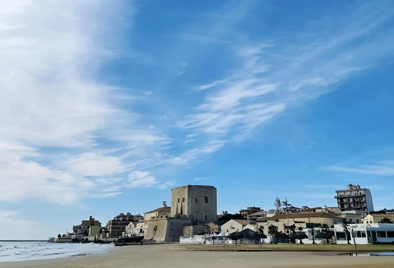 Farfalla Blu Pozzallo 0*,